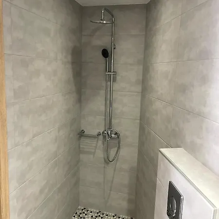 Margie Town, αpartment * זקינטוס טאון